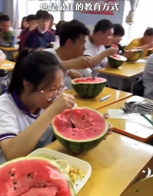 浙江老师吃瓜,揭秘校园里的“瓜田”风云