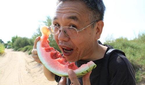 奇葩音乐带你吃瓜,跟随奇葩音乐探寻美食之旅