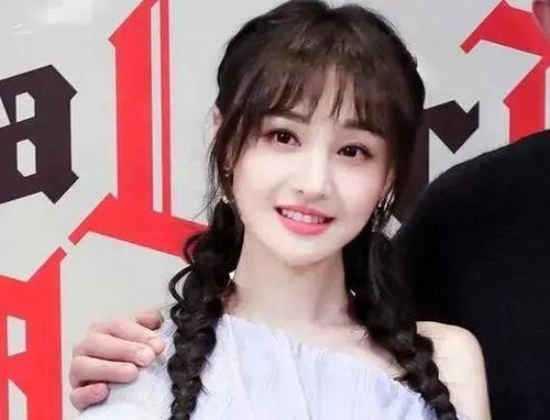 吃瓜金晨郑爽,娱乐圈风云再起，真相与绯闻交织”