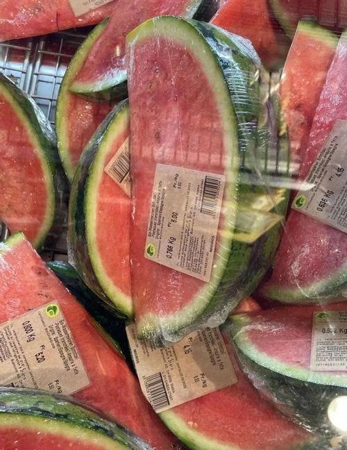 老外吃脆瓜,一场味蕾的探险之旅