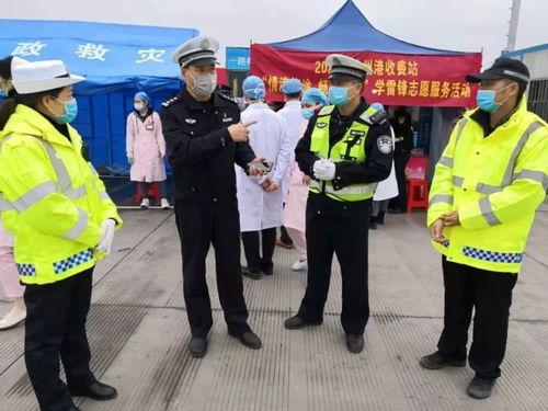 防疫警察吃瓜,警察化身“吃瓜群众”，展现抗疫温情瞬间